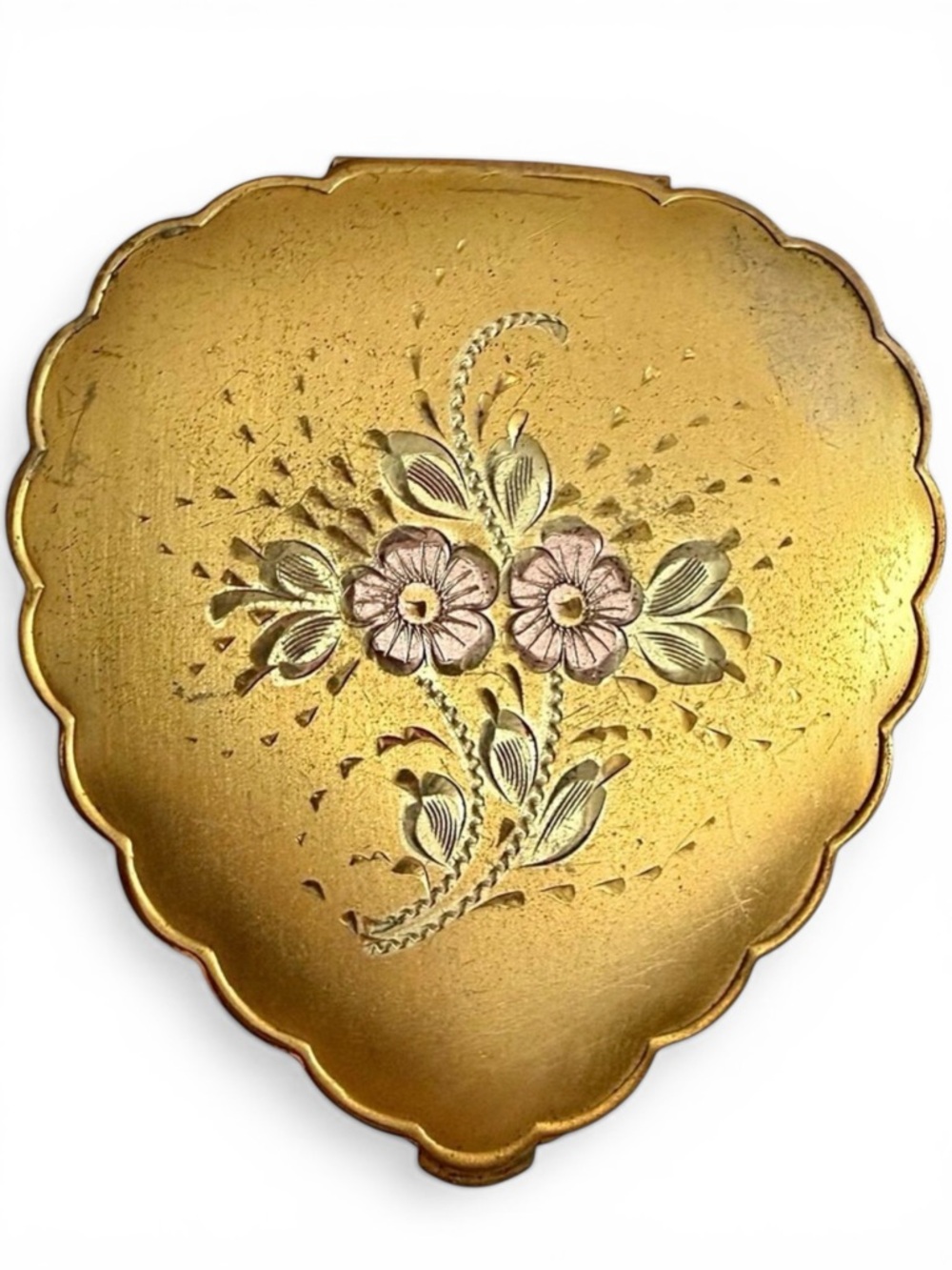 Vintage La Mode Compact Mirror Gold Tone Floral Heart Scalloped Vanity